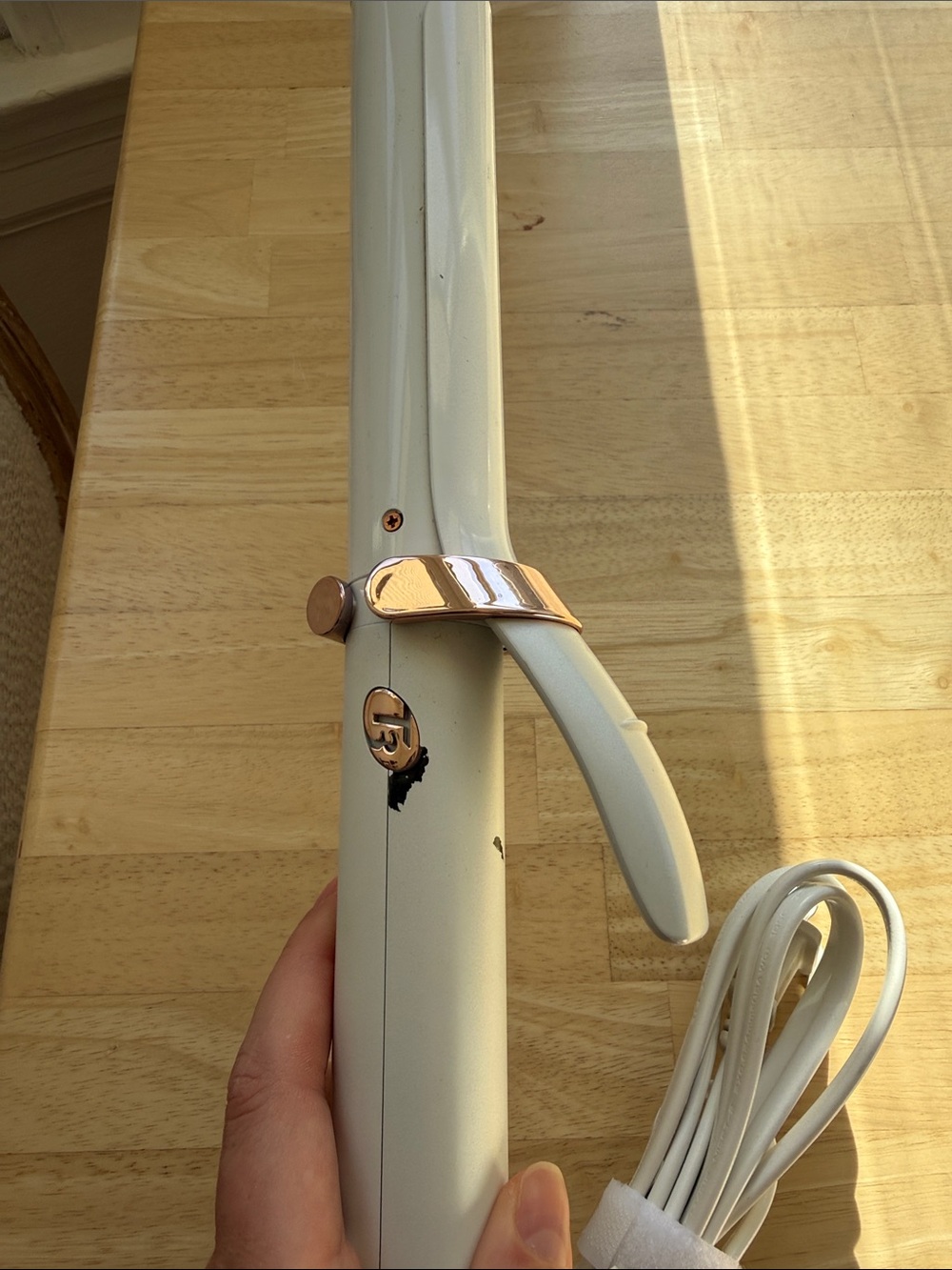 T3 White/Cream and Rose Gold Hair Straightening Iron